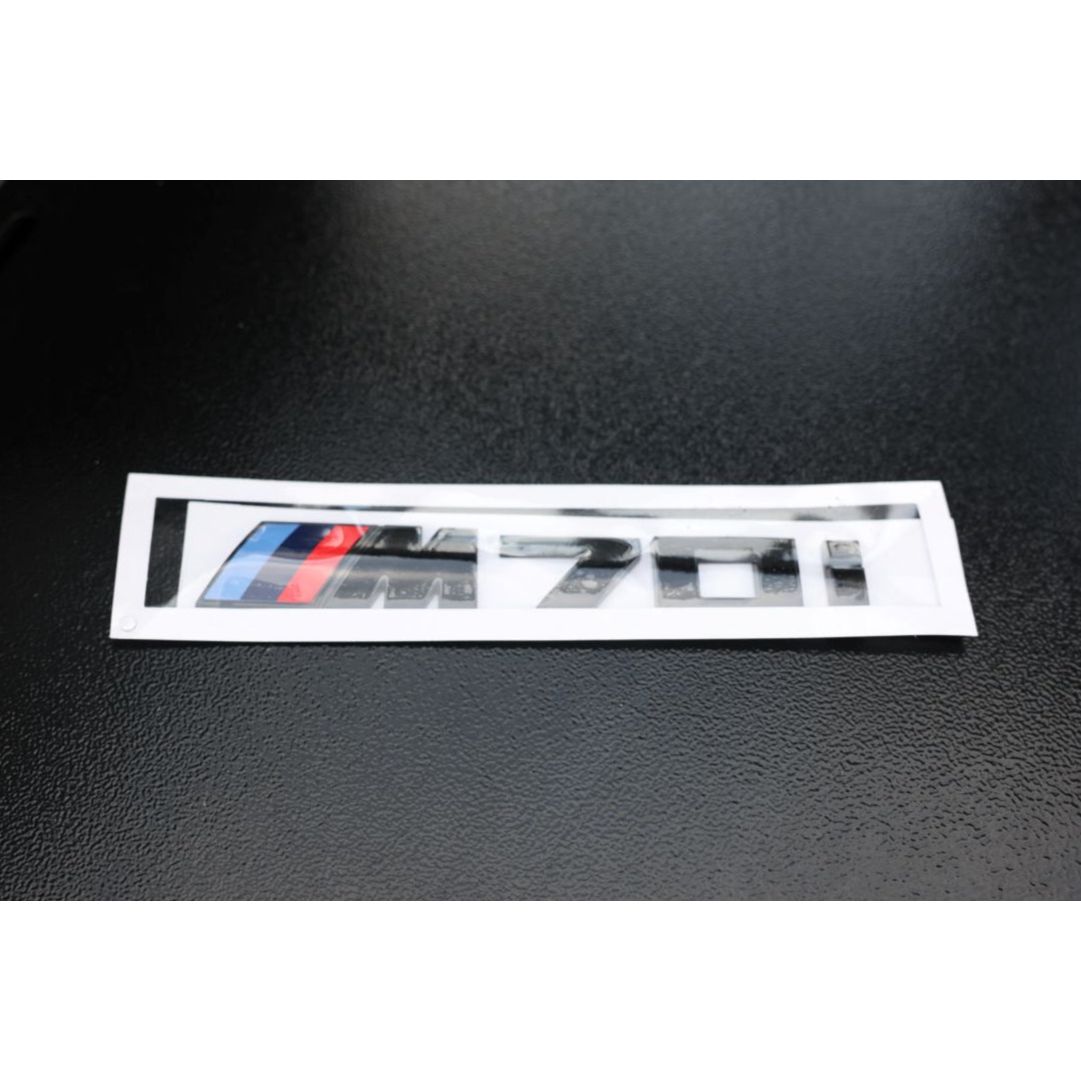BMW m70i